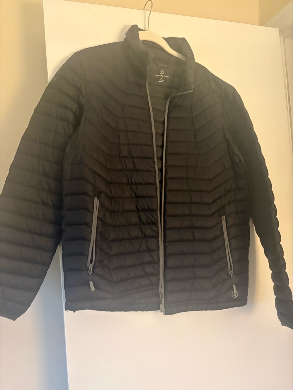 Lands end lightweight men’s puffer jacket